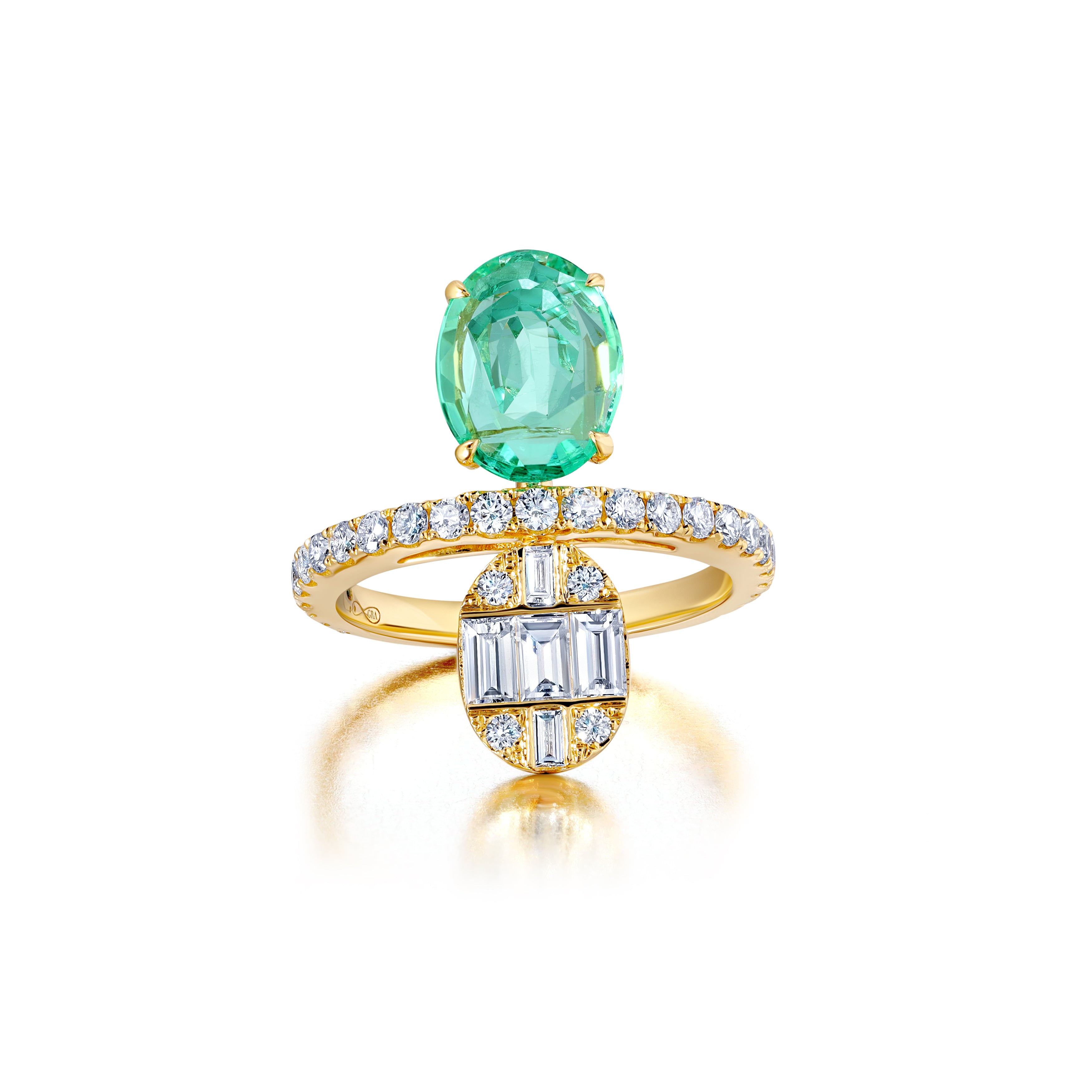Oval Emerald &amp; Diamond Ring