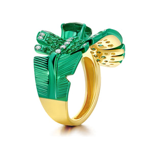 Emerald Folha Ring