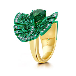 Emerald Folha Ring