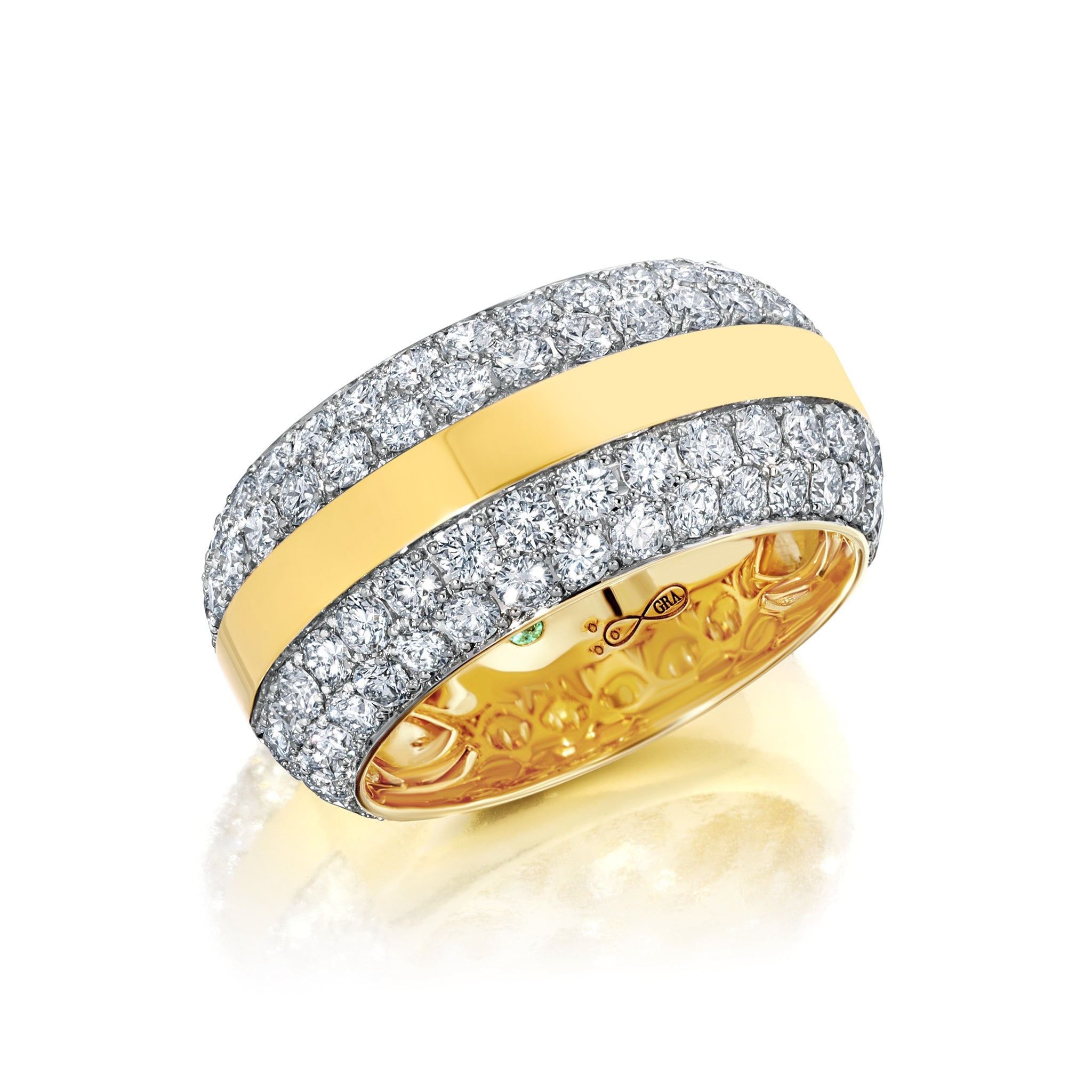 Ouro Diamond Band Ring