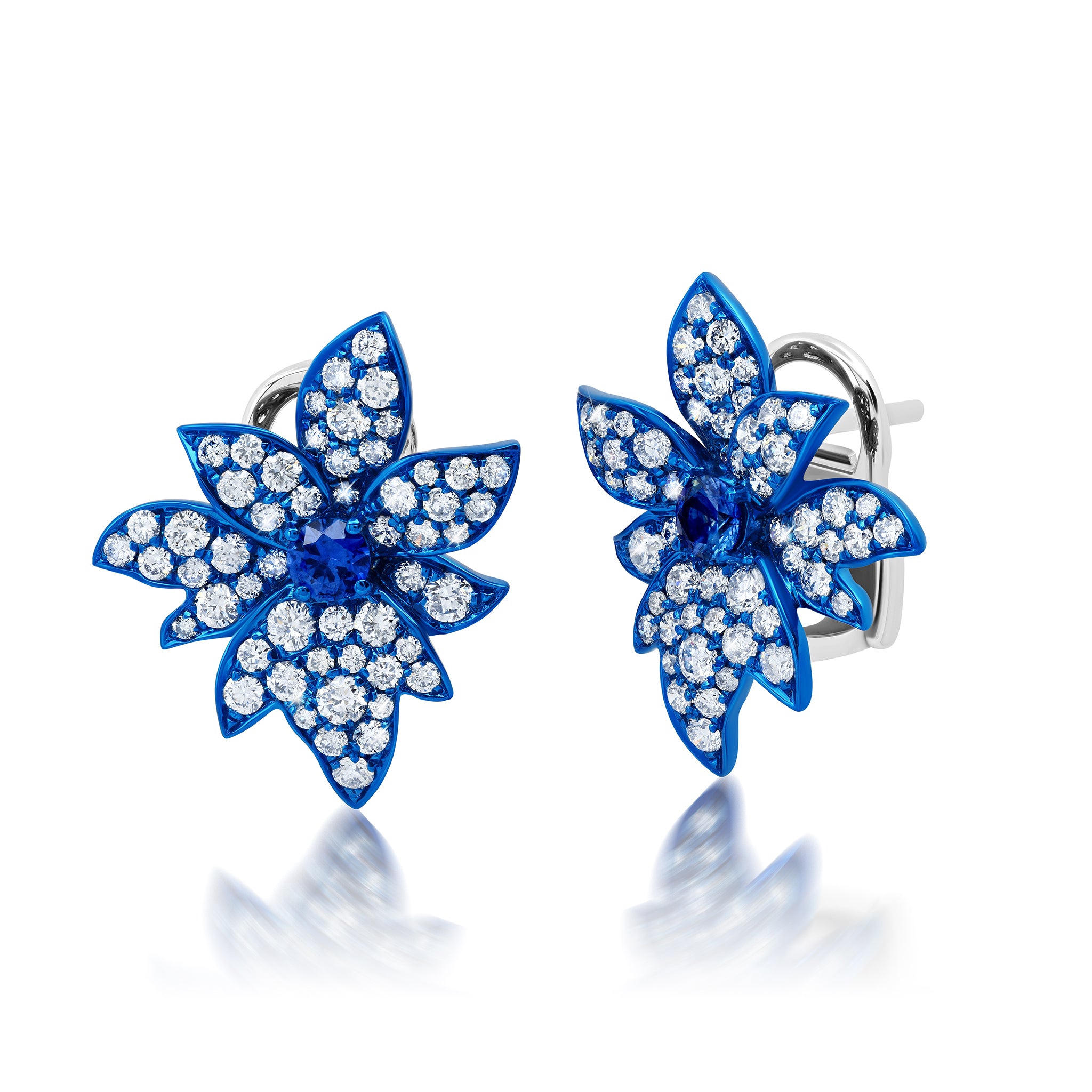Blue Rhodium, Blue Sapphire & White Diamond Folha Earrings