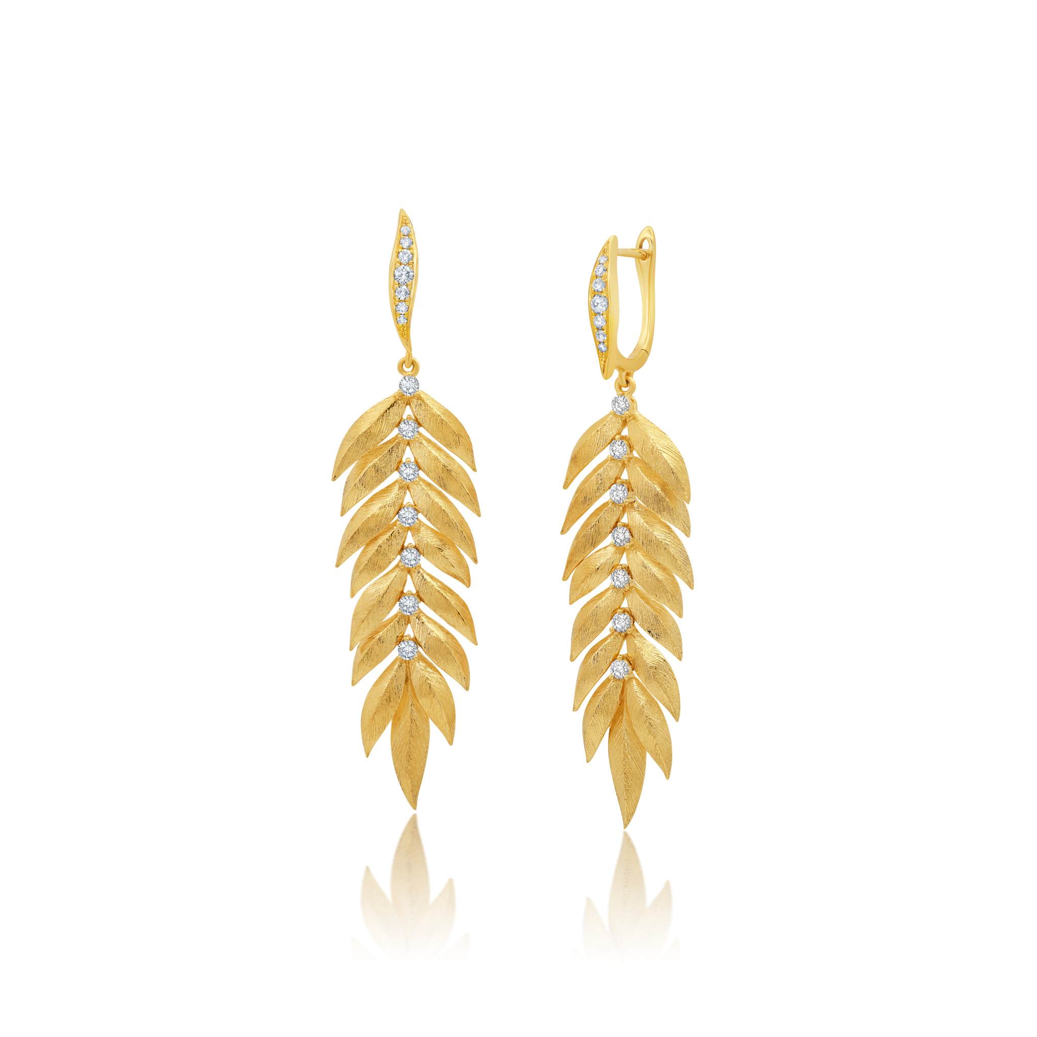 Graziela Gems - White Diamond Folha Drop Earrings - 